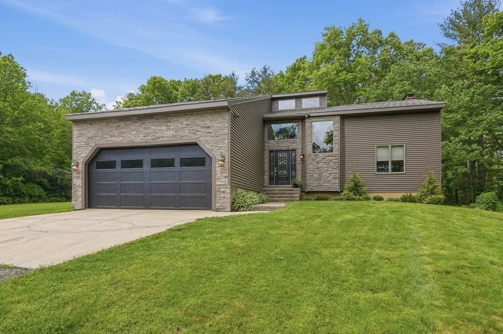 Unit for sale at 775 East Hill Road, Oakham, MA 01068