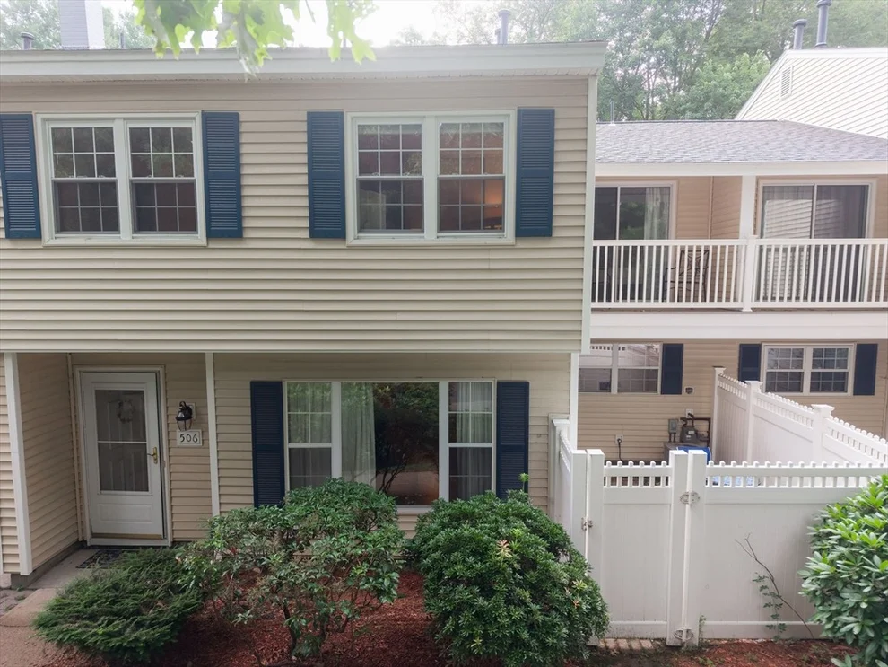 Unit for sale at 506 Edgebrook Dr, Boylston, MA 01505