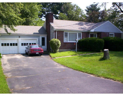 Unit for sale at 378 Pleasant St, Norwood, MA 02062