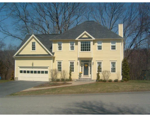 Unit for sale at 52 Elliot Trail, Grafton, MA 01519