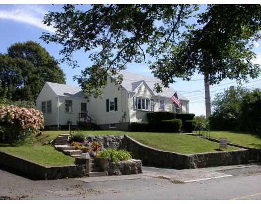 Unit for sale at 76 Memorial, Salem, MA 01970