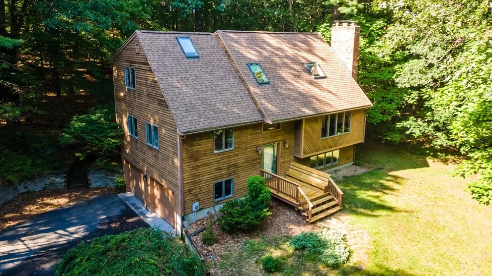 Unit for sale at 3 Sargent Rd, Bolton, MA 01740