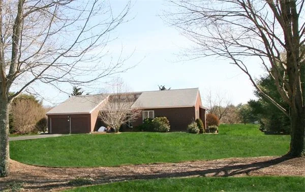 Unit for sale at 11 Loker, Wayland, MA 01778