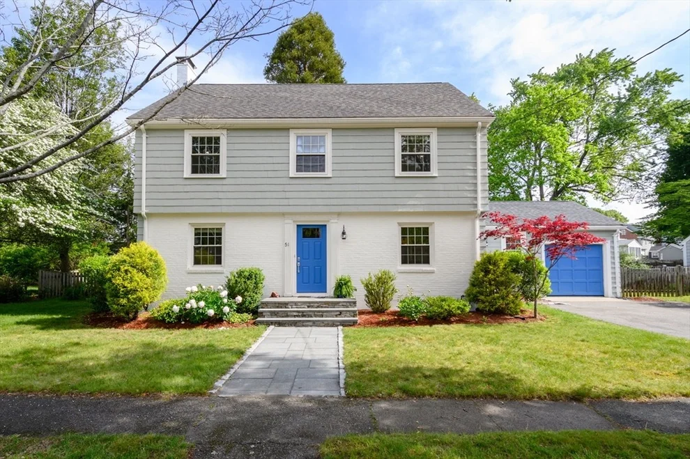 Unit for sale at 51 Rustlewood Rd, Milton, MA 02186
