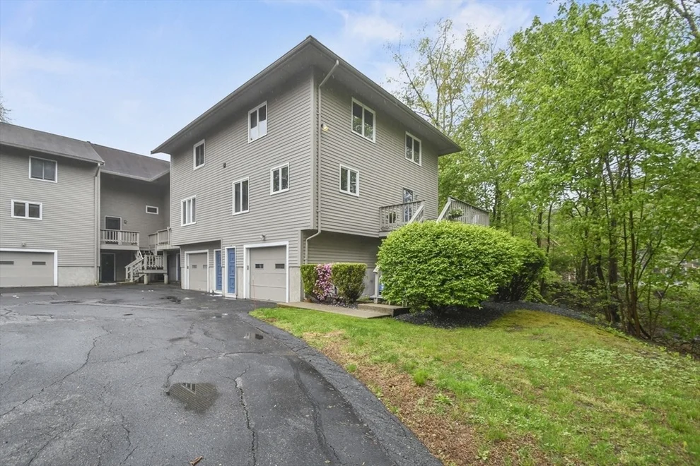 Unit for sale at 125 Chapin Road, Hudson, MA 01749