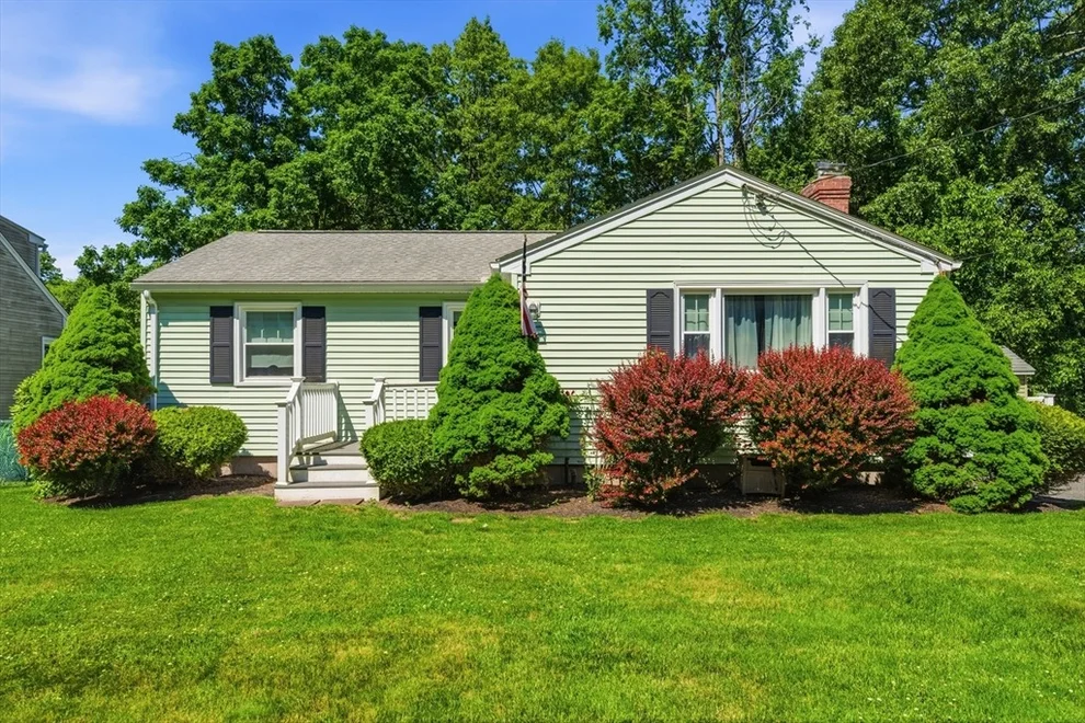 Unit for sale at 220 W Allen Ridge Rd, Springfield, MA 01118