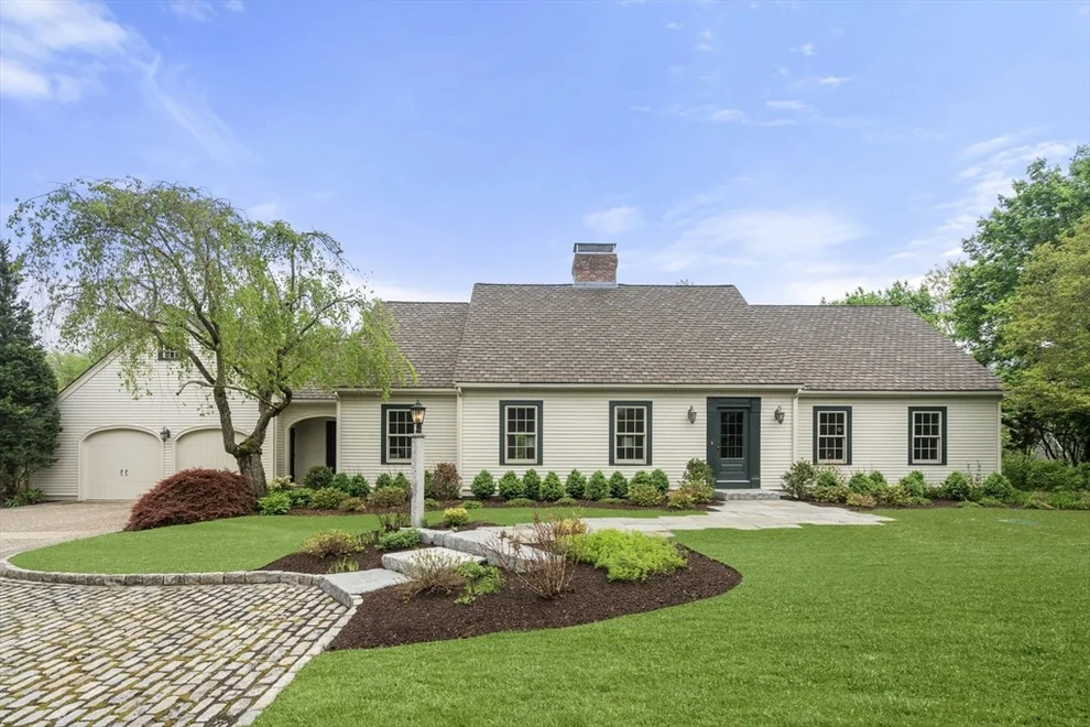 Unit for sale at 91 Gretchen Lane, Holliston, MA 01746