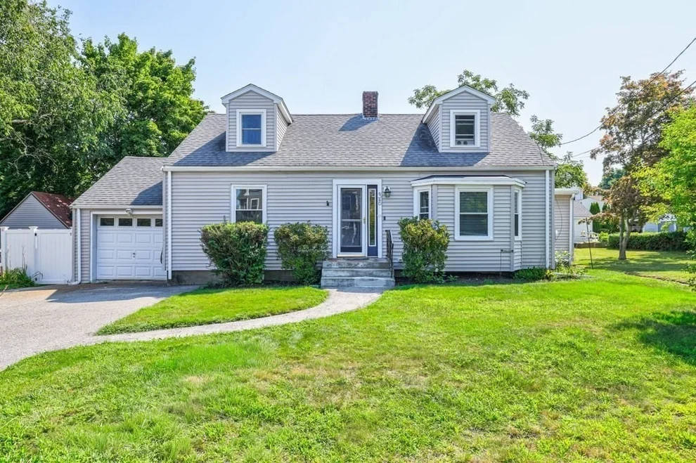 Unit for sale at 38 Fay Rd, Framingham, MA 01702