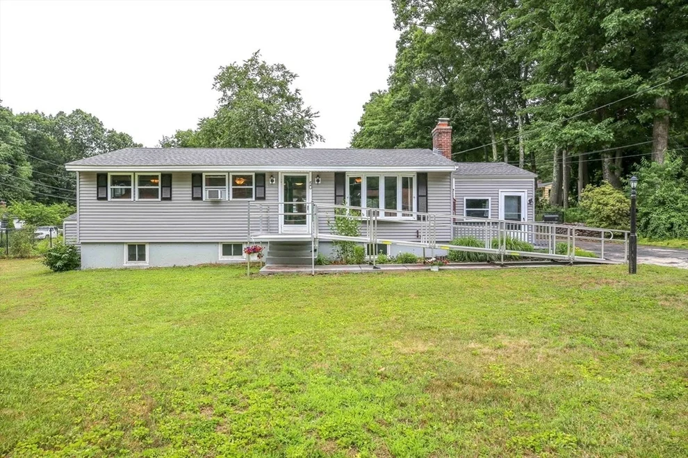 Unit for sale at 50 Rolling Ridge Road, Holden, MA 01520