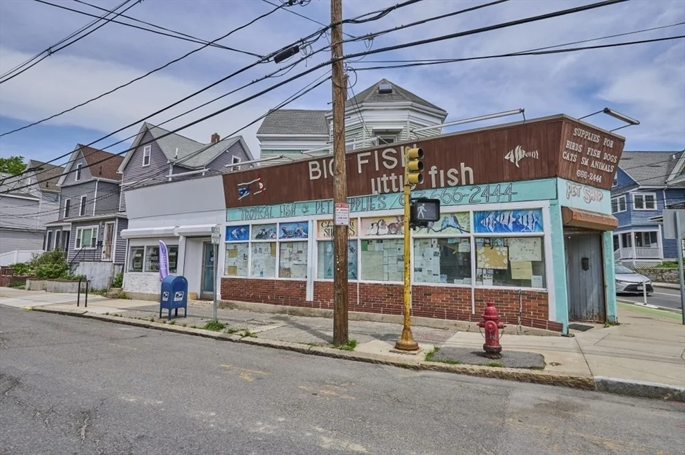 Unit for sale at 55 Elm St, Somerville, MA 02144