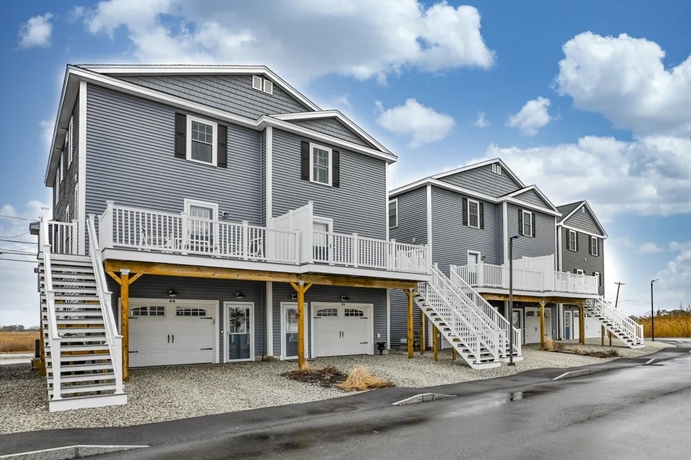 Unit for sale at 207 Beach Road, Salisbury, MA 01952