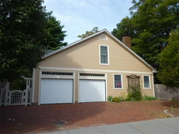Unit for sale at 204 Pleasant St, Brookline, MA 02446