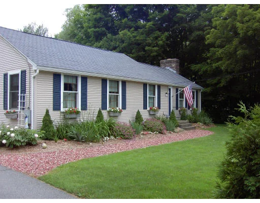 Unit for sale at 119 Federal Street, Belchertown, MA 01007