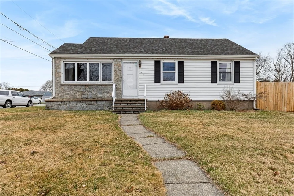 Unit for sale at 343 Lees River Ave, Somerset, MA 02725