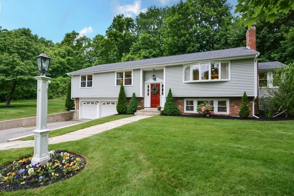 Unit for sale at 23 Green Lodge St, Canton, MA 02021