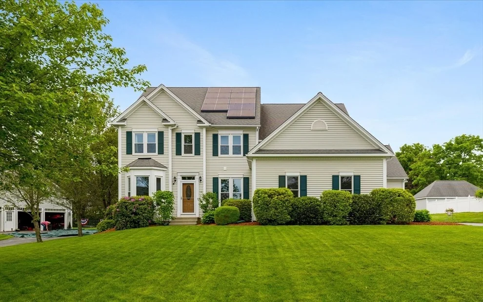 Unit for sale at 14 Saybrook Way, Auburn, MA 01501