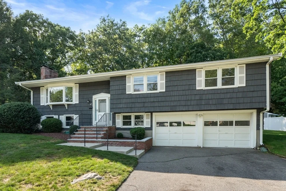 Unit for sale at 117 Albemarle Rd, Norwood, MA 02062