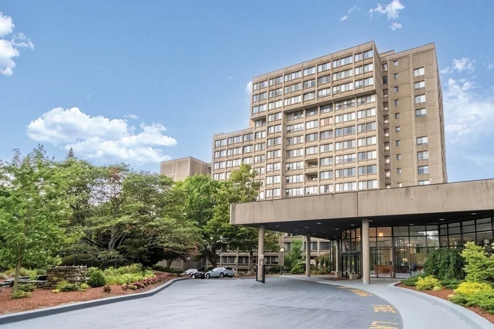 Unit for sale at 250 Hammond Pond Parkway, Newton, MA 02467