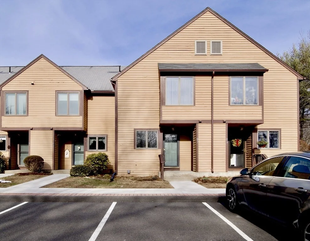 Unit for sale at 575 Bridge Rd, Northampton, MA 01062