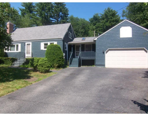 Unit for sale at 10 Governor Fuller Rd, Billerica, MA 01821