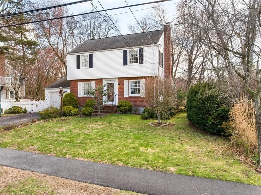 Unit for sale at 28 Barnesdale Road, Natick, MA 01760