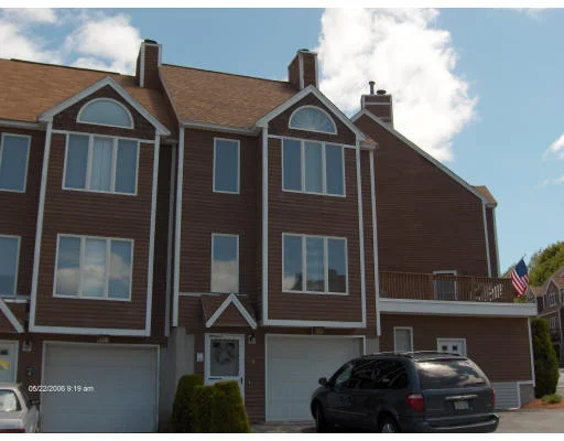 Unit for sale at 36 Tobey Rd, Dracut, MA 01826