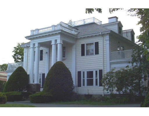 Unit for sale at 384 Union St, Rockland, MA 02370