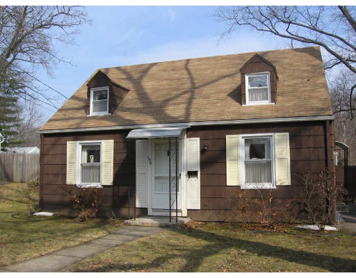 Unit for sale at 100 Surrey Road, Springfield, MA 01118