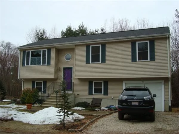 Unit for sale at 60 Emmett Avenue, Dartmouth, MA 02747