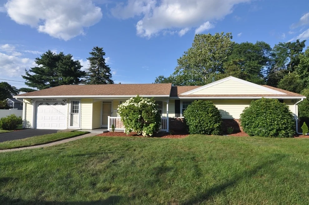 Unit for sale at 4 Blackstone St, Peabody, MA 01960