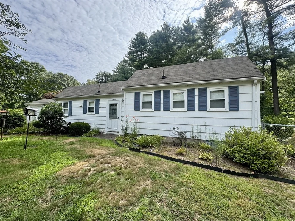 Unit for sale at 160 Center Street, Hanover, MA 02339