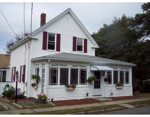 Unit for sale at 25 Calumet St, Peabody, MA 01960