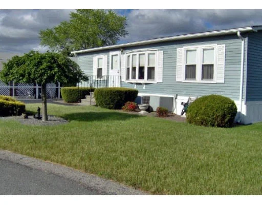 Unit for sale at 12 King Arthur's Court, Attleboro, MA 02703