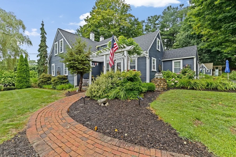 Unit for sale at 643 S River, Marshfield, MA 02050