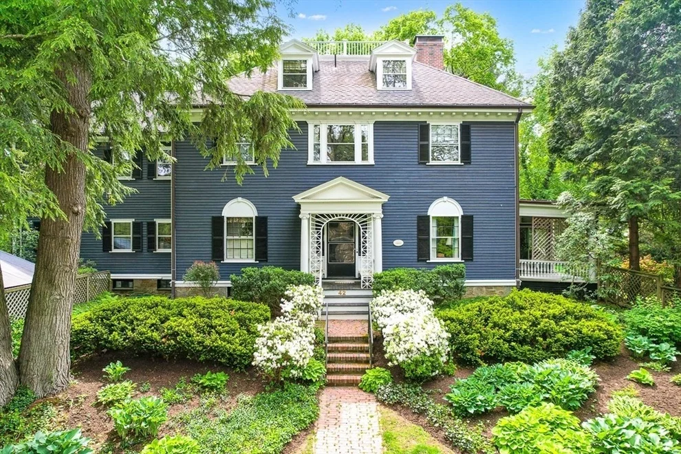 Unit for sale at 42 Lawrence Rd, Newton, MA 02467