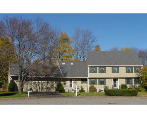 Unit for sale at 4 Village  Way, Medfield, MA 02052