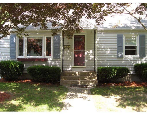 Unit for sale at 29 Wesleyan Terrace, Shrewsbury, MA 01545