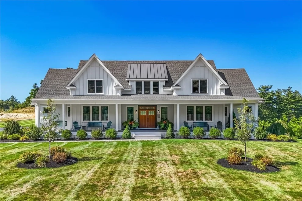 Unit for sale at 330 Country Club Way, Kingston, MA 02364
