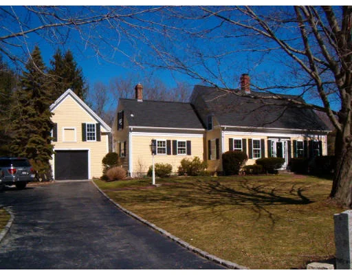 Unit for sale at 550 River St, Norwell, MA 02061