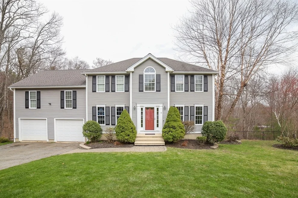 Unit for sale at 8 Grist Mill Circle, Shrewsbury, MA 01545