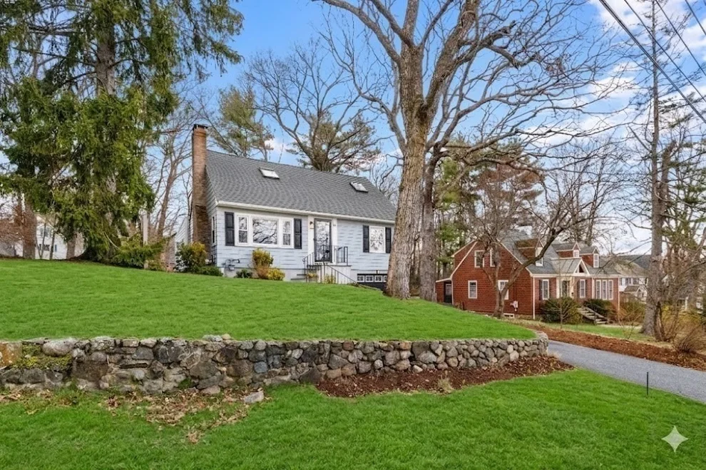 Unit for sale at 46 Bridge St, Lexington, MA 02421