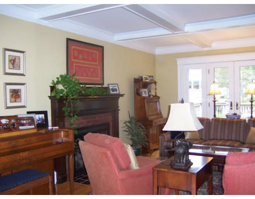 Unit for sale at 529 Crafts Street, Newton, MA 02465