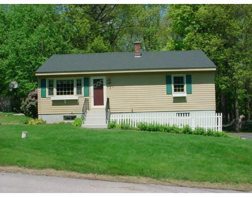 Unit for sale at 28 Vista Lane, Southbridge, MA 01550