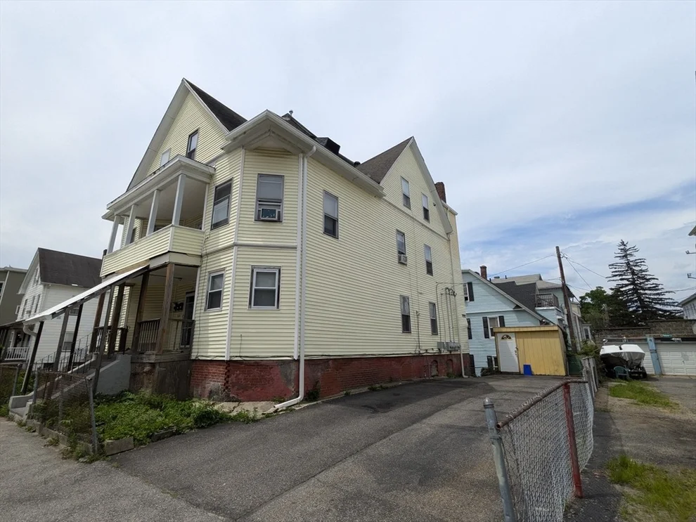Unit for sale at 22 Clifton St, Worcester, MA 01610
