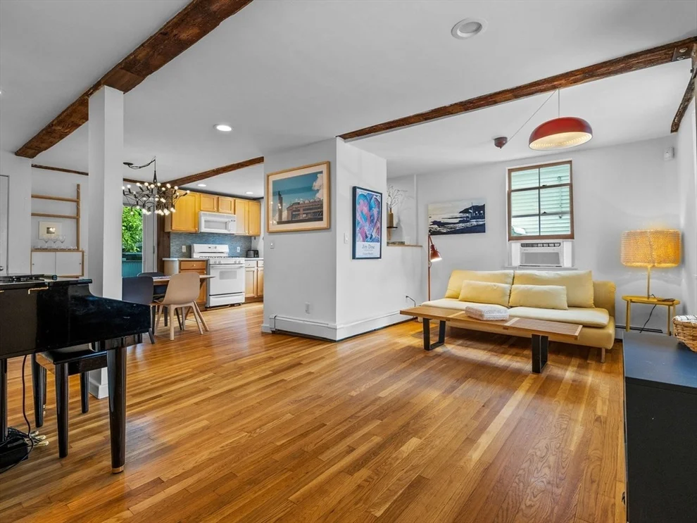 Unit for sale at 9 Thorpe St, Somerville, MA 02143