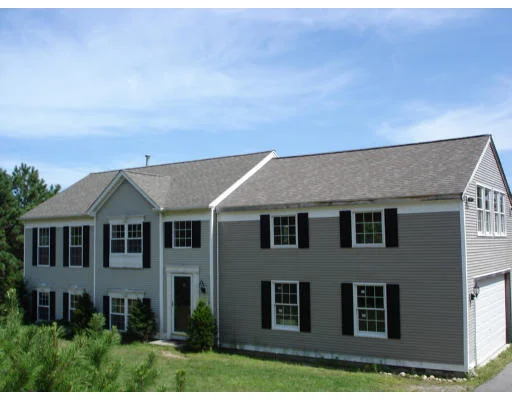 Unit for sale at 309 Raymond Rd, Plymouth, MA 02360