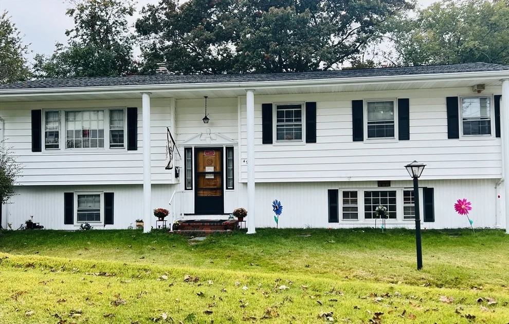 Unit for sale at 493 Aetna St, Fall River, MA 02721
