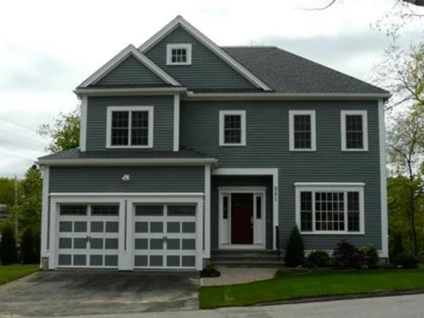 Unit for sale at 981 Webster, Needham, MA 02492