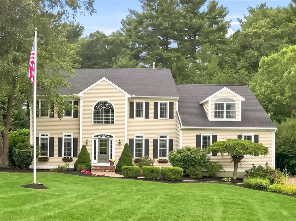 Unit for sale at 11 Evergreen Rd, Norfolk, MA 02056