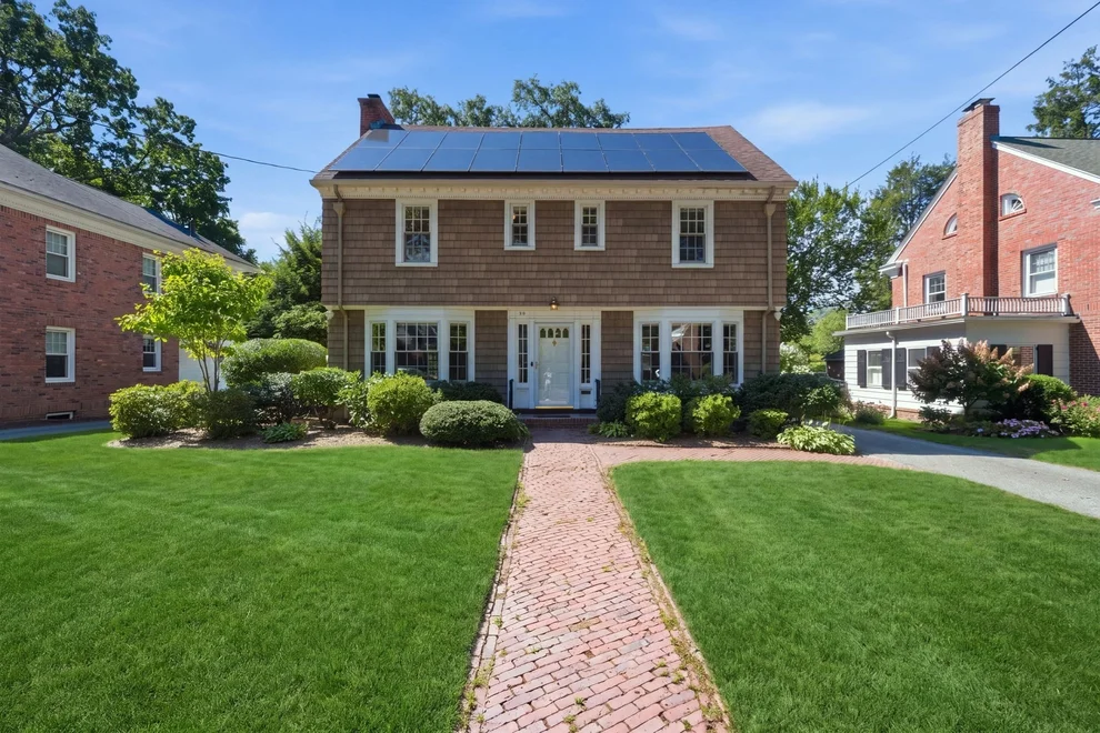 Unit for sale at 30 Chatham Rd, Longmeadow, MA 01106
